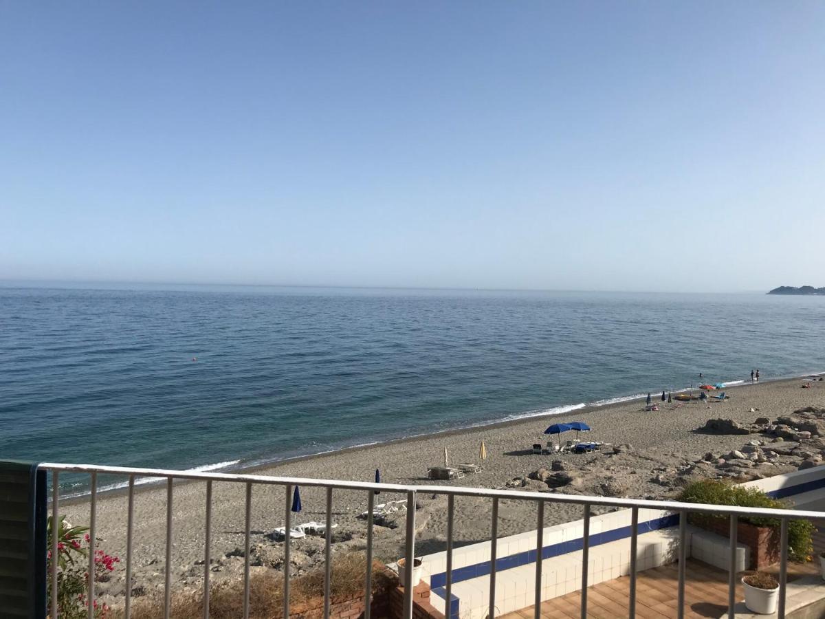 Taormina Holidays Residence Forza dʼAgro Eksteriør billede