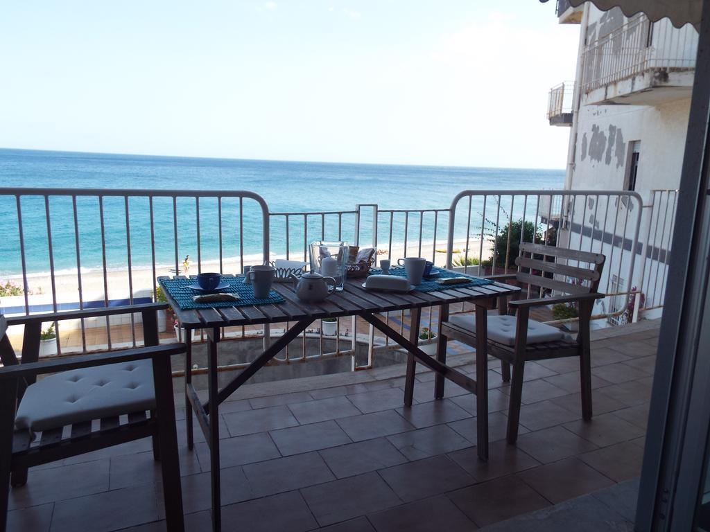 Taormina Holidays Residence Forza dʼAgro Eksteriør billede