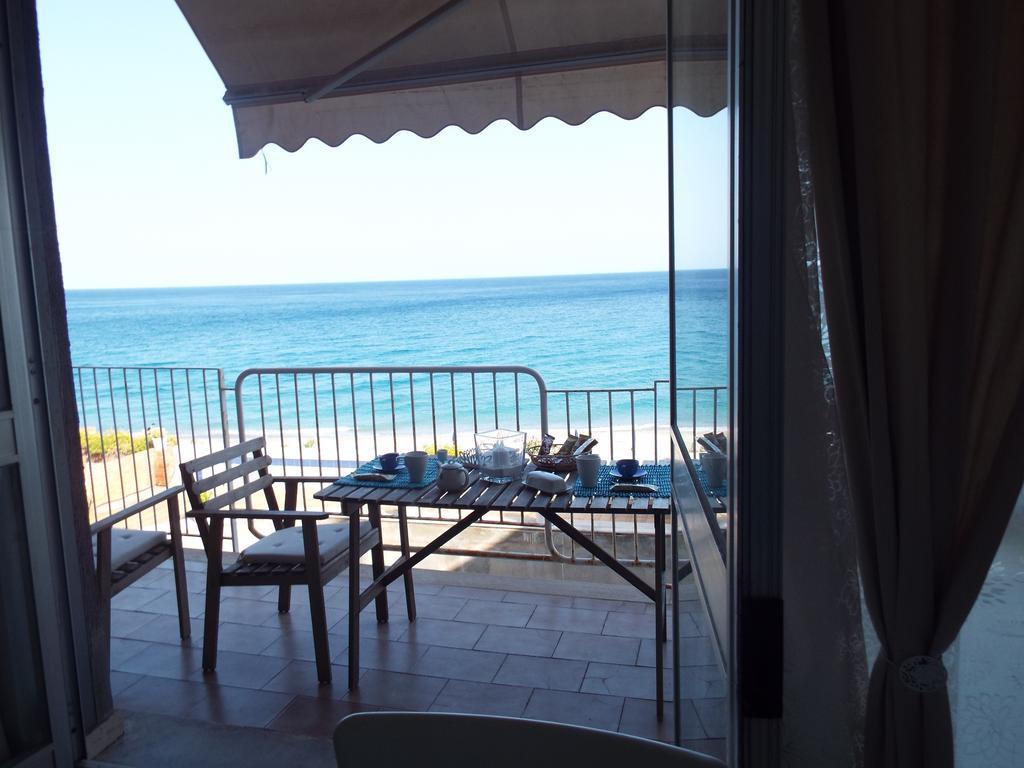 Taormina Holidays Residence Forza dʼAgro Eksteriør billede